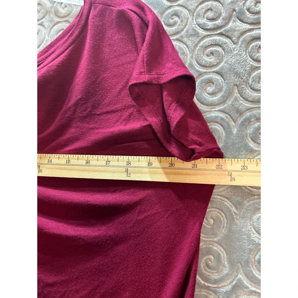 Express London Tee Ultra Soft Jersey Burgundy Short Sleeve Top‎ S P
